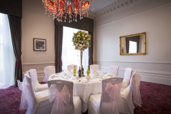 The Grosvenor Hotel The Viceroy Suite Private Dining Image Round Table Set For 10 Wedding Guests 1