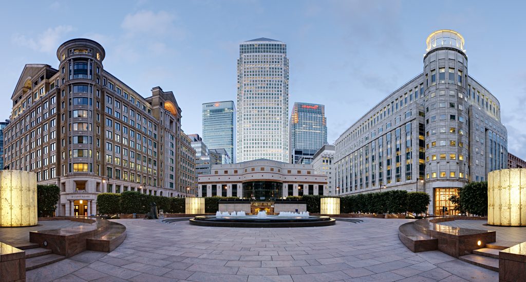 Cabot Square Canary Wharf   June 2008 1024x550