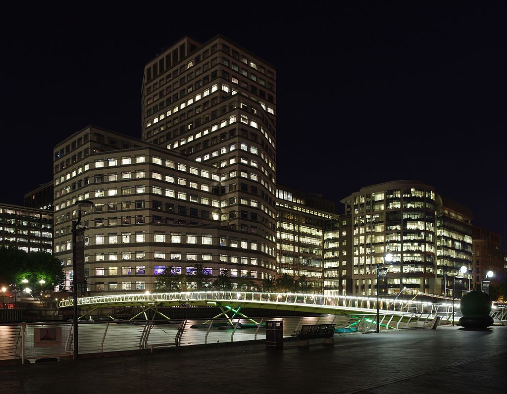 London MMB «B5 West India Quay And 1 Cabot Square