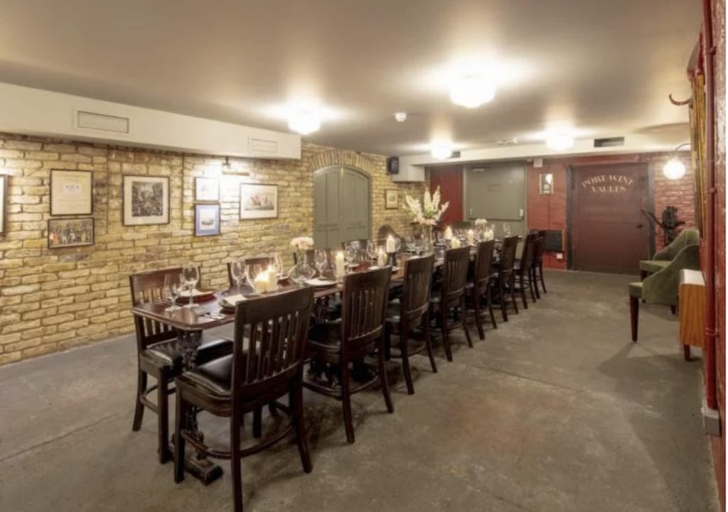 Private dining rooms at Davy's & El Vino venues in London