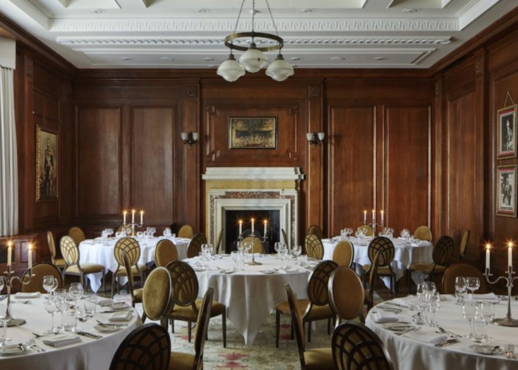 Private Dining At London Marriott Hotel County Hall